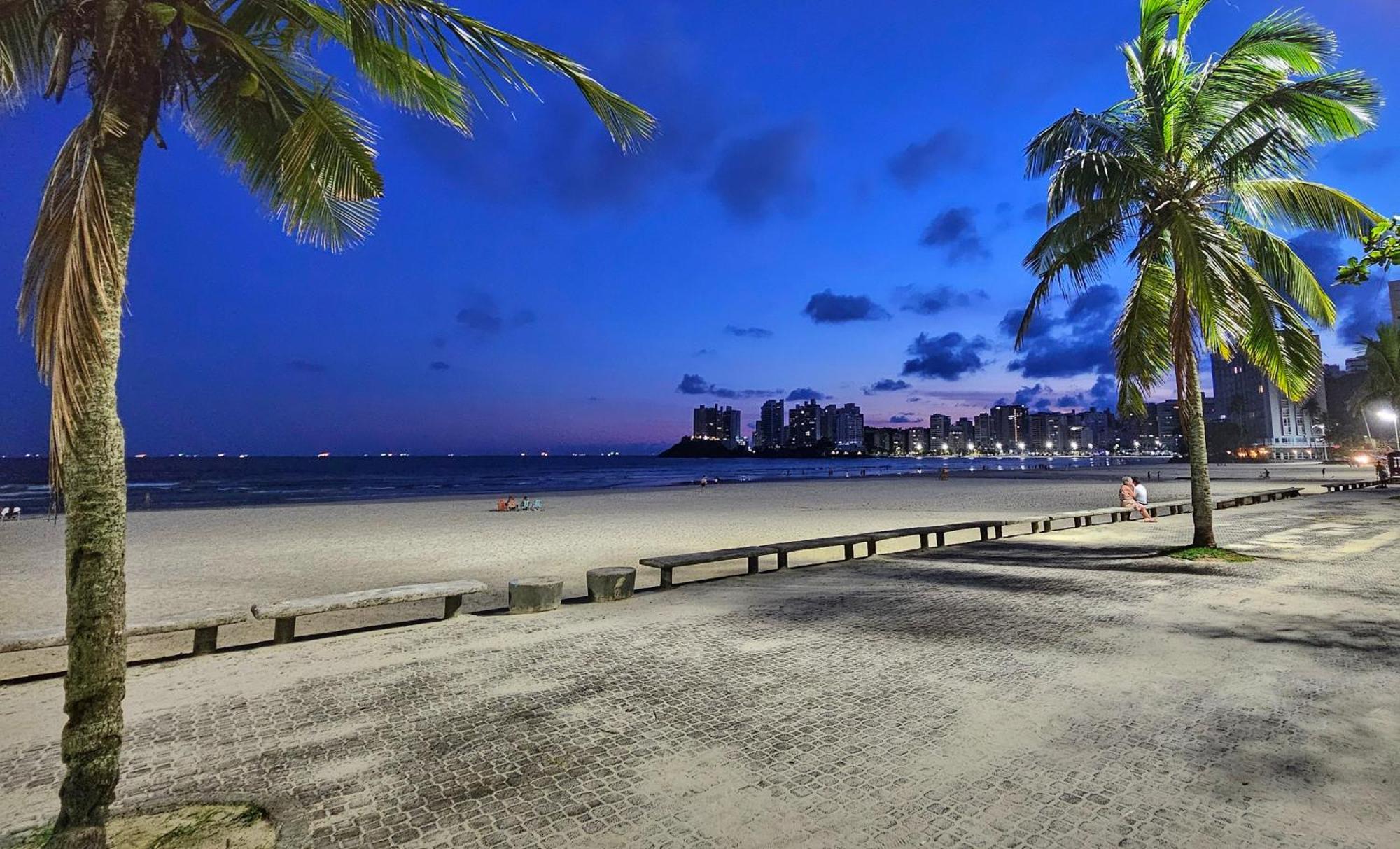 Lindo Ap - Praia das Pitangueiras Guarujá Apartamento Exterior foto